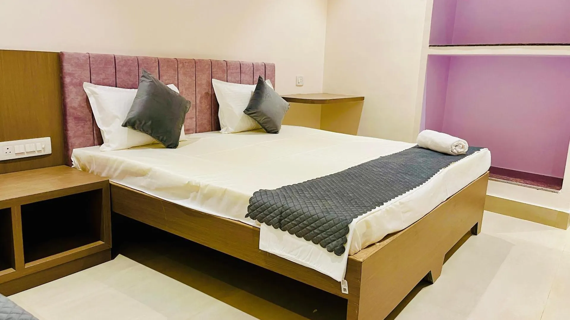 Shri Kashi Vas Bed and Breakfast Varanasi Bed & Breakfast
