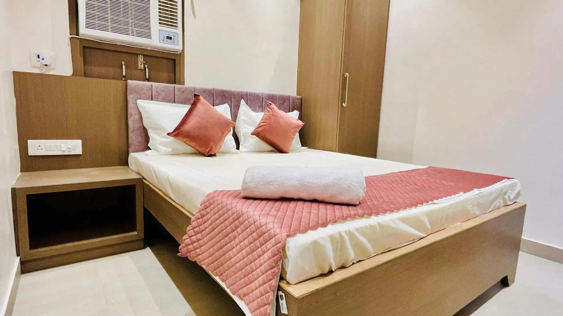 Shri Kashi Vas Bed and Breakfast Varanasi Bed & Breakfast